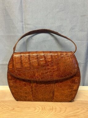 Vintage Brown Croc-Embossed Leather Shoulder Bag